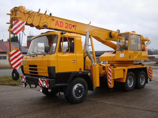 Autožeriav TATRA ČKD AD20